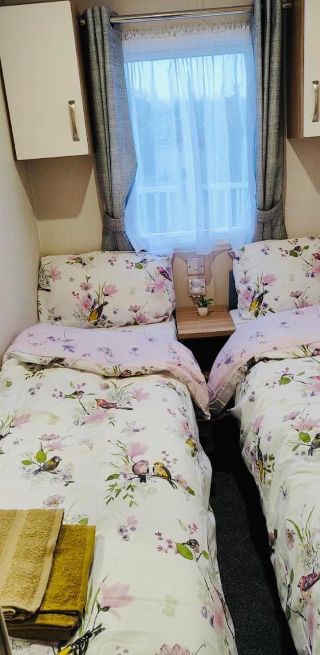 Heaven Home チチェスター エクステリア 写真
